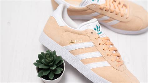 how do adidas gazelles fit.